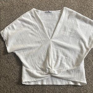 Zara White Textured V-Neck Blouse